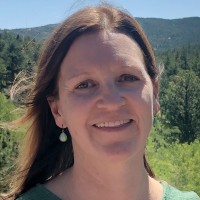 Photo of Erin Mayer