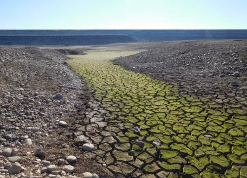 Folsom Lake Drought by Vince Mig via publicdomainpictures.net