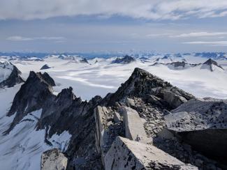 Juneau ice field with sharp pointed snow covered mountains